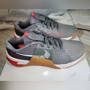 NEW Nike Mens Metcon 8 PREMIUM Flat Pewter Gray Red Men's Training Shoes SIZE 10